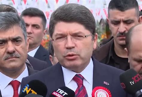 Bakan Tunç’tan CHP Lideri Özgür Özel’e “darbe” yanıtı: Son derece yanlış ve sorumsuzca